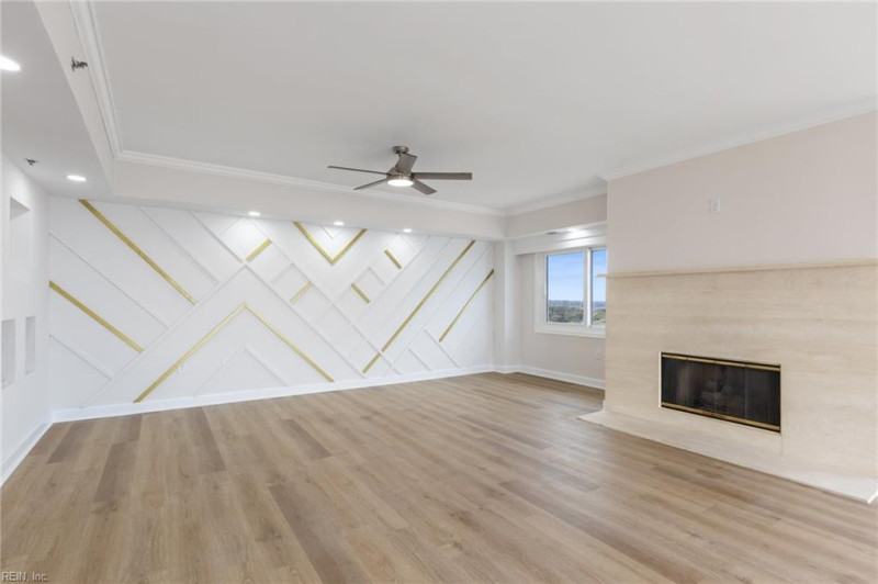 Photo 12 of 47 residential for sale in Virginia Beach virginia