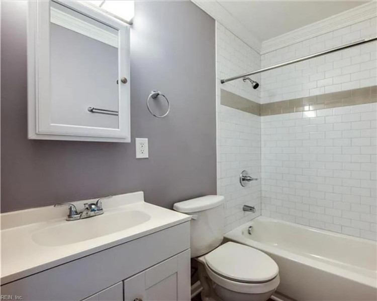 Photo 10 of 21 residential for sale in Virginia Beach virginia