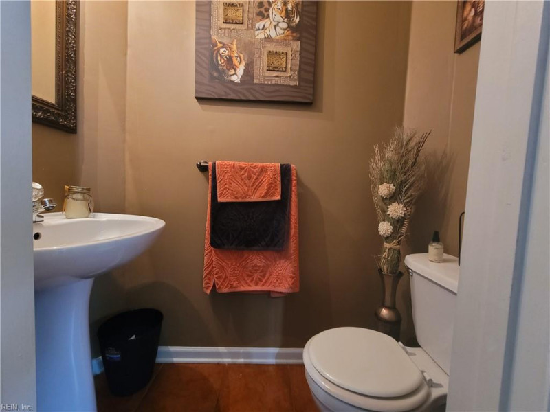 Photo 3 of 12 residential for sale in Portsmouth virginia Photo 3 of 12 residential for sale in Portsmouth virginia