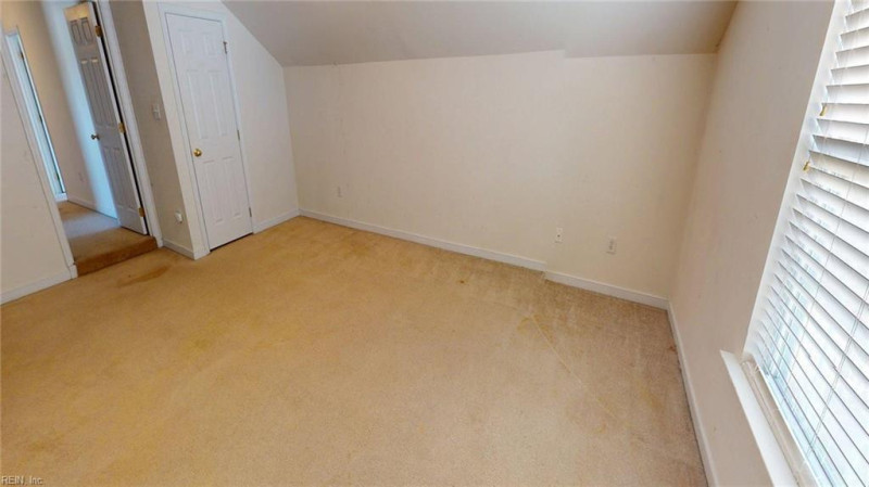 Photo 15 of 50 residential for sale in Henrico County virginia