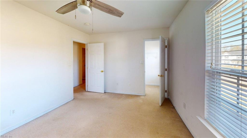 Photo 32 of 50 residential for sale in Henrico County virginia