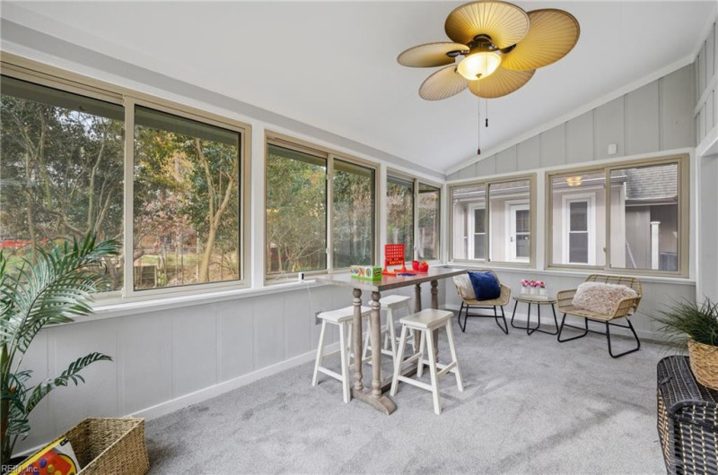 Photo 20 of 49 residential for sale in Virginia Beach virginia