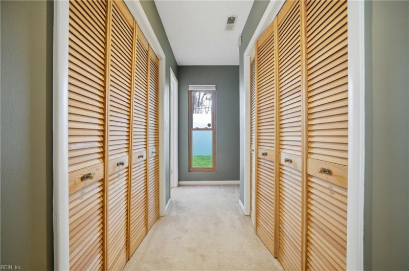 Photo 27 of 49 residential for sale in Virginia Beach virginia