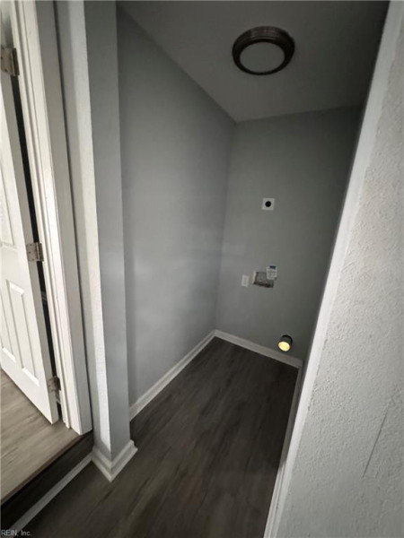 Photo 8 of 15 residential for sale in Norfolk virginia Photo 8 of 15 residential for sale in Norfolk virginia