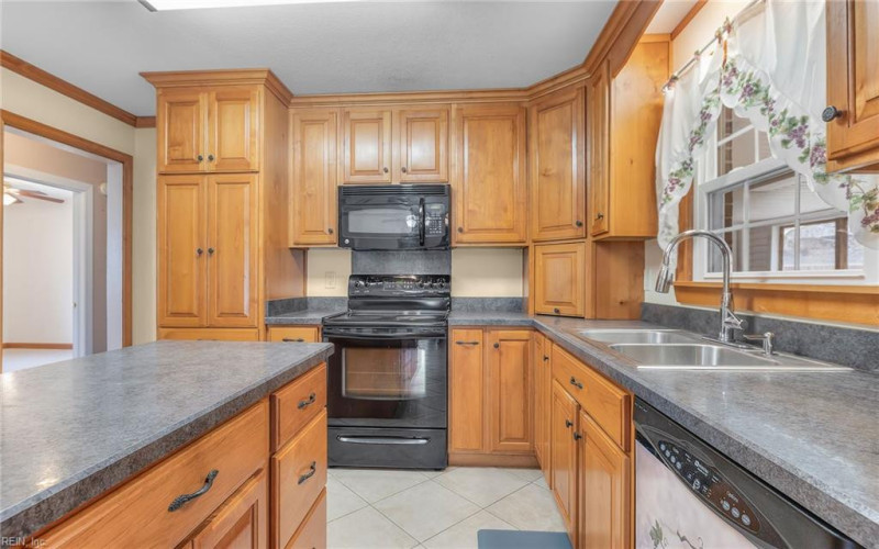 Photo 14 of 40 residential for sale in Suffolk virginia Photo 14 of 40 residential for sale in Suffolk virginia