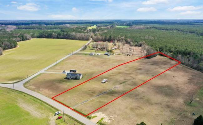 5 AC Wakefield Road, Southampton County, VA 23837