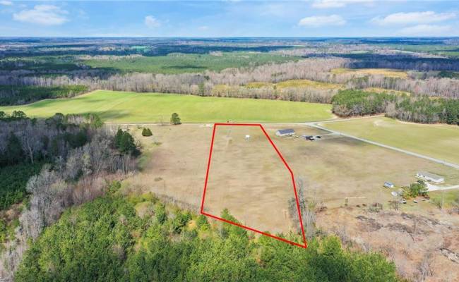 5 AC Wakefield Road, Southampton County, VA 23837