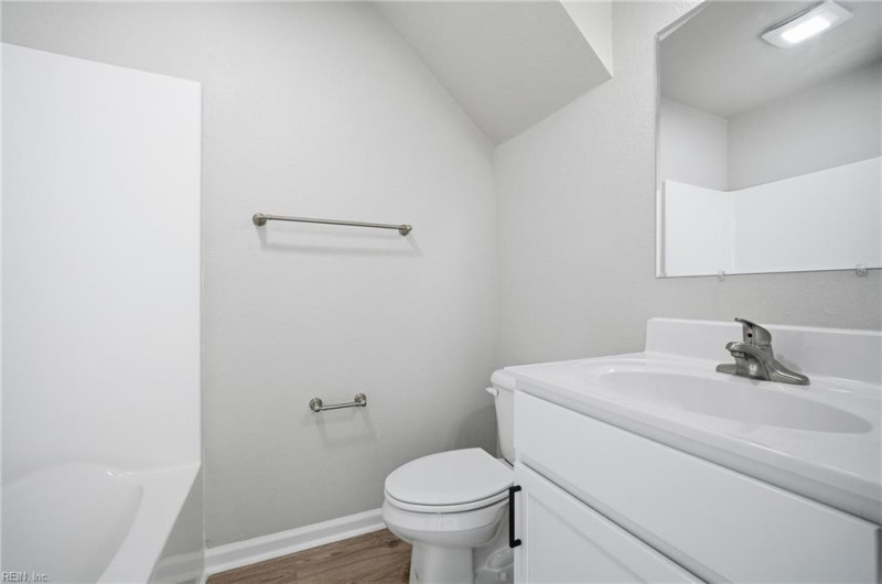 Photo 28 of 34 residential for sale in Suffolk virginia