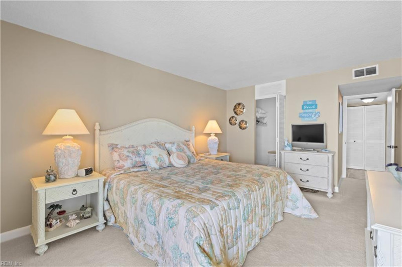 Photo 12 of 23 residential for sale in Virginia Beach virginia Photo 12 of 23 residential for sale in Virginia Beach virginia