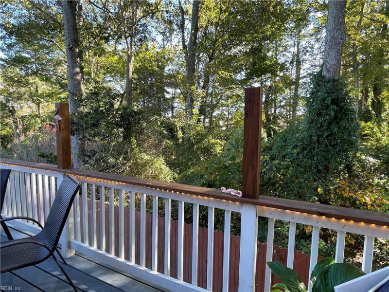 Photo 11 of 13 residential for sale in Virginia Beach virginia