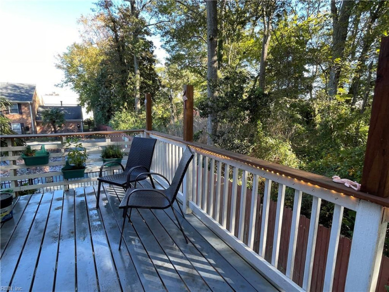 Photo 12 of 13 residential for sale in Virginia Beach virginia