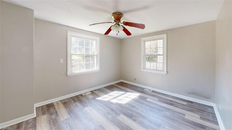 Photo 31 of 47 residential for sale in Portsmouth virginia Photo 31 of 47 residential for sale in Portsmouth virginia