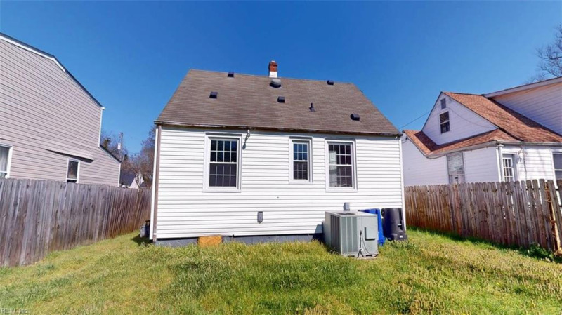 Photo 41 of 47 residential for sale in Portsmouth virginia Photo 41 of 47 residential for sale in Portsmouth virginia