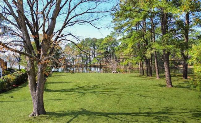 233 Valleau Road, Norfolk, VA 23502