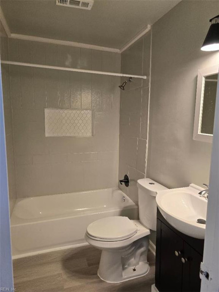 Photo 20 of 28 residential for sale in Norfolk virginia