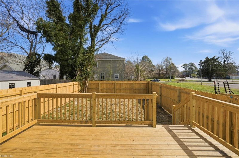 Photo 38 of 45 residential for sale in Norfolk virginia Photo 38 of 45 residential for sale in Norfolk virginia