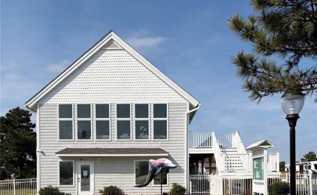 3665 Sandpiper Road, Virginia Beach, VA 23456