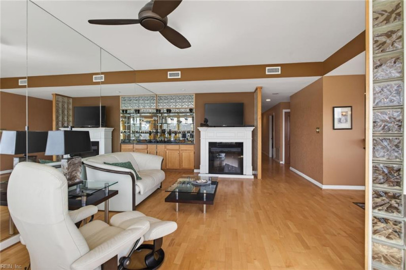 Photo 7 of 47 residential for sale in Virginia Beach virginia Photo 7 of 47 residential for sale in Virginia Beach virginia