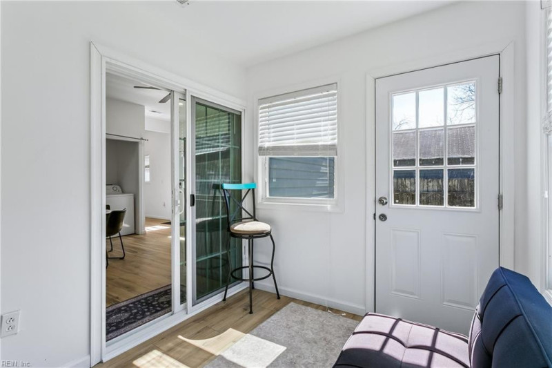 Photo 14 of 20 residential for sale in Hampton virginia