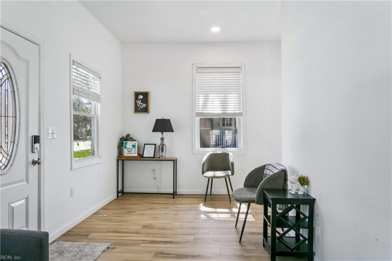 Photo 3 of 20 residential for sale in Hampton virginia