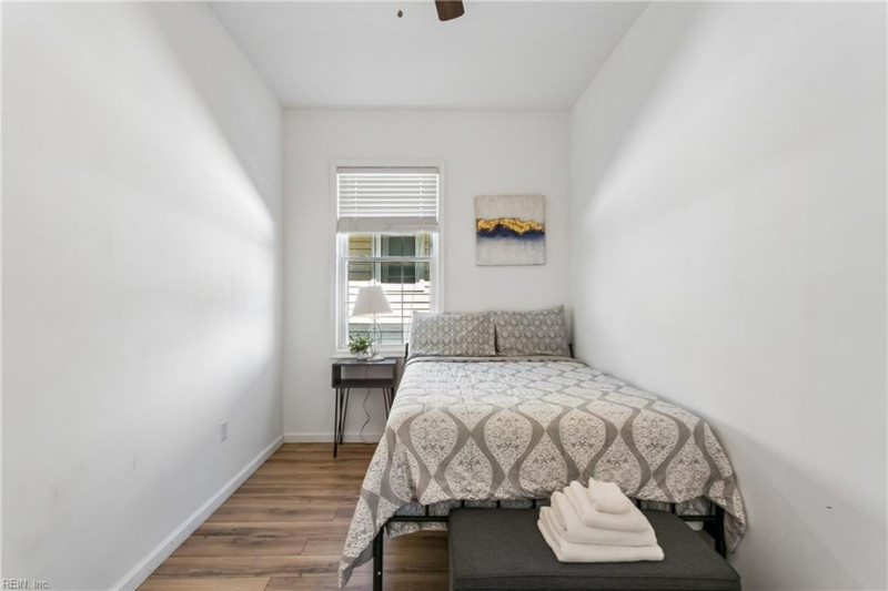 Photo 8 of 20 residential for sale in Hampton virginia
