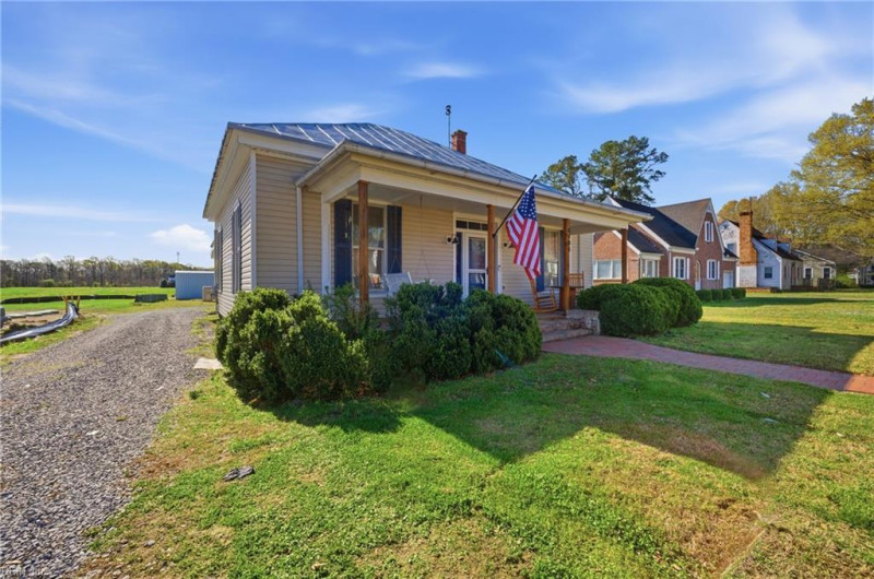 Photo 2 of 30 residential for sale in Suffolk virginia Photo 2 of 30 residential for sale in Suffolk virginia