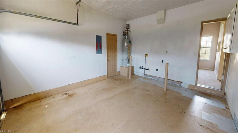 Photo 33 of 50 residential for sale in Chesapeake virginia Photo 33 of 50 residential for sale in Chesapeake virginia