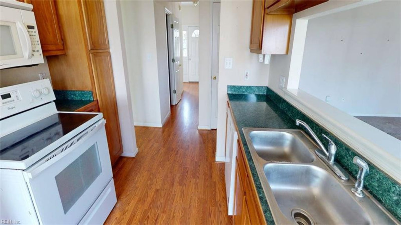 Photo 7 of 50 residential for sale in Chesapeake virginia Photo 7 of 50 residential for sale in Chesapeake virginia