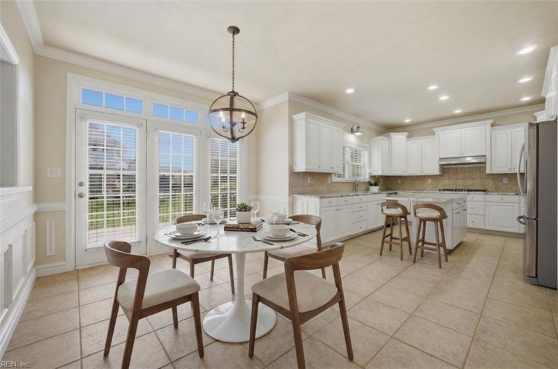 Photo 10 of 48 residential for sale in Chesapeake virginia