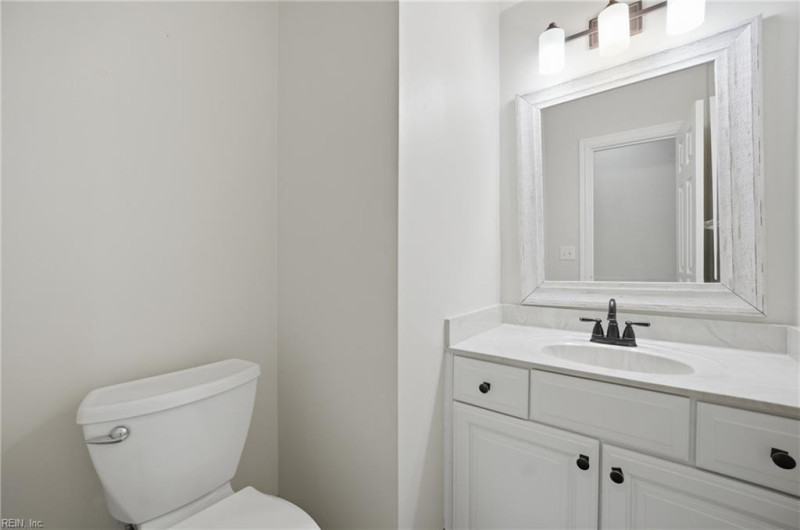 Photo 21 of 48 residential for sale in Chesapeake virginia