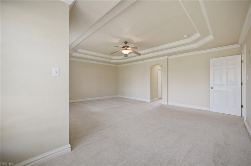 Photo 25 of 48 residential for sale in Chesapeake virginia