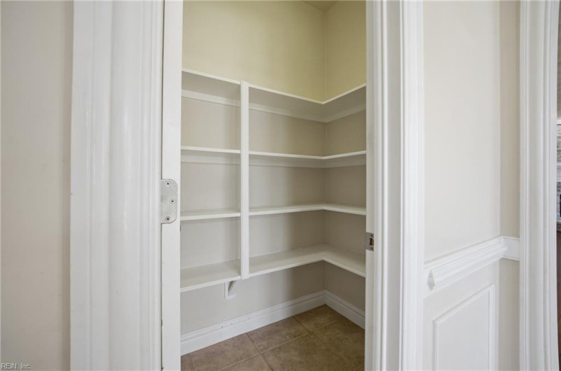 Photo 26 of 48 residential for sale in Chesapeake virginia