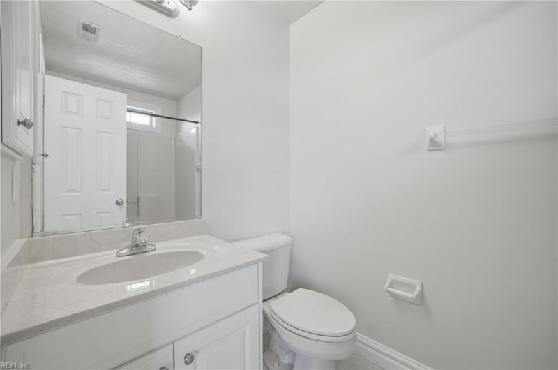 Photo 33 of 48 residential for sale in Chesapeake virginia