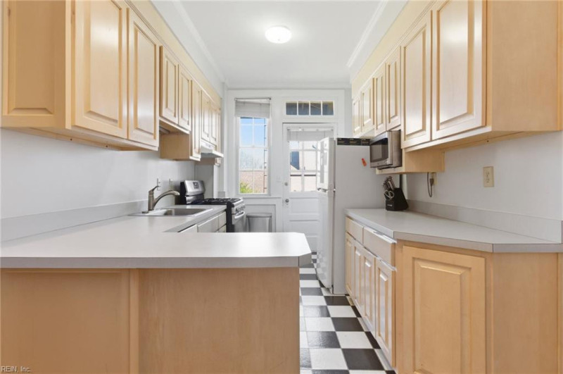 Photo 8 of 32 residential for sale in Norfolk virginia Photo 8 of 32 residential for sale in Norfolk virginia