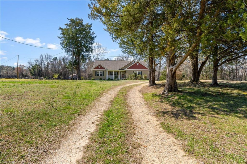 Photo 3 of 18 residential for sale in Surry County virginia