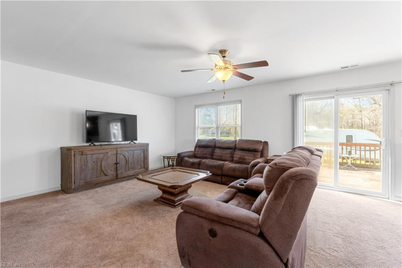 Photo 5 of 18 residential for sale in Surry County virginia