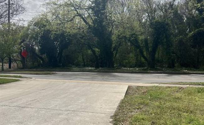 601 Thole Street, Norfolk, VA 23505