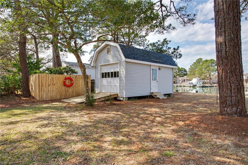Photo 38 of 44 residential for sale in Virginia Beach virginia Photo 38 of 44 residential for sale in Virginia Beach virginia
