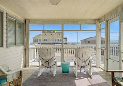 3637 Sandfiddler Road, Virginia Beach, VA 23456