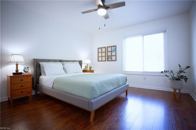 Photo 12 of 20 residential for sale in Virginia Beach virginia