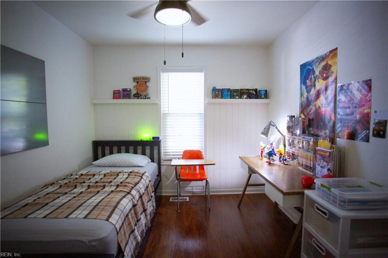 Photo 13 of 20 residential for sale in Virginia Beach virginia