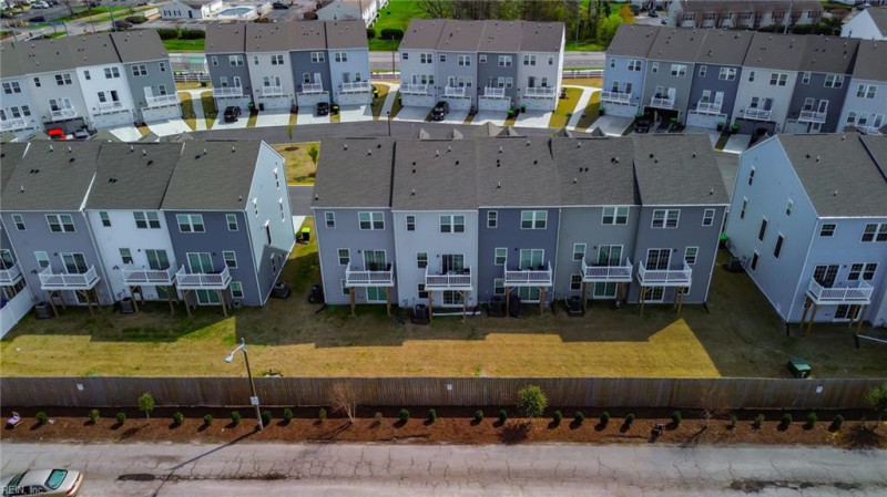 Photo 41 of 47 residential for sale in Chesapeake virginia Photo 41 of 47 residential for sale in Chesapeake virginia
