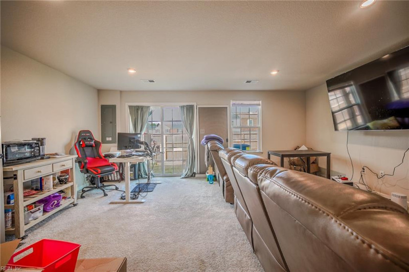 Photo 8 of 47 residential for sale in Chesapeake virginia Photo 8 of 47 residential for sale in Chesapeake virginia