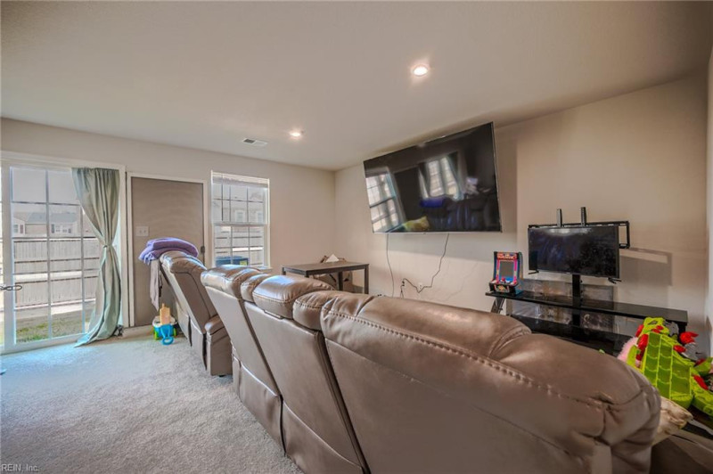 Photo 9 of 47 residential for sale in Chesapeake virginia Photo 9 of 47 residential for sale in Chesapeake virginia