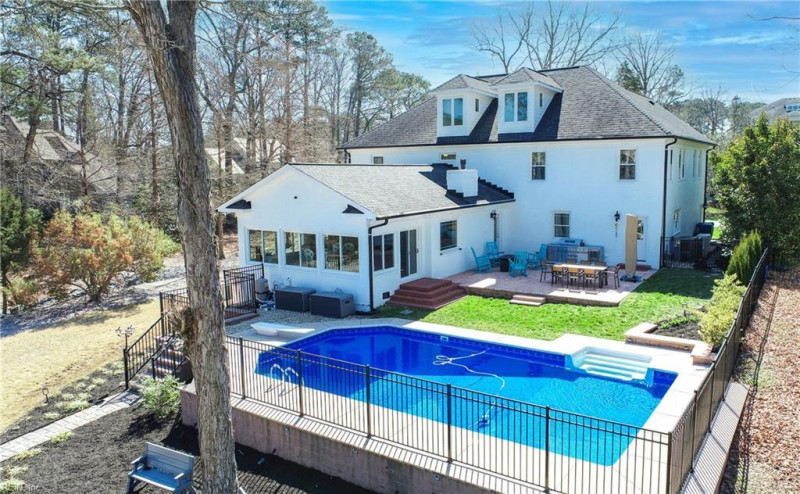 Photo 29 of 48 residential for sale in Virginia Beach virginia