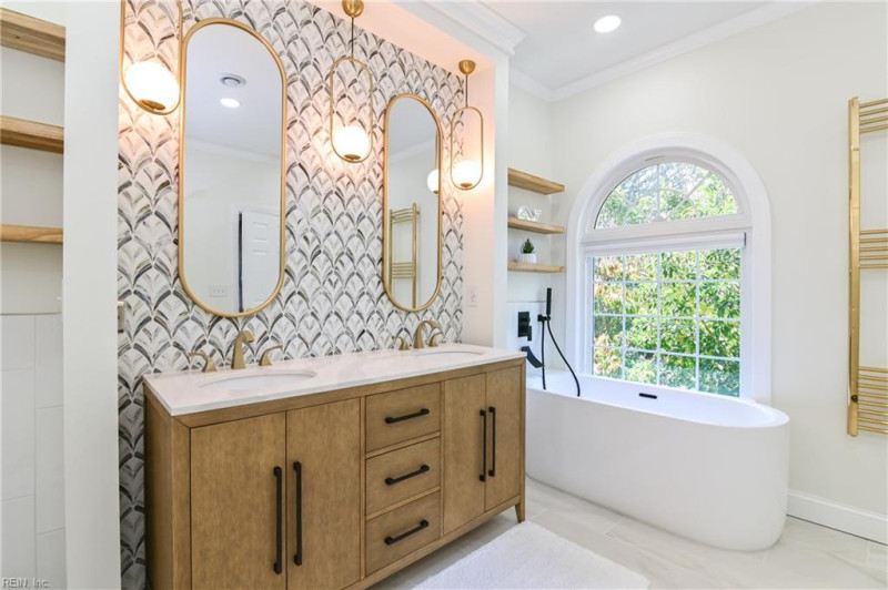 Photo 33 of 48 residential for sale in Virginia Beach virginia