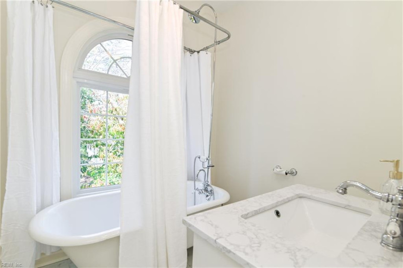 Photo 38 of 48 residential for sale in Virginia Beach virginia