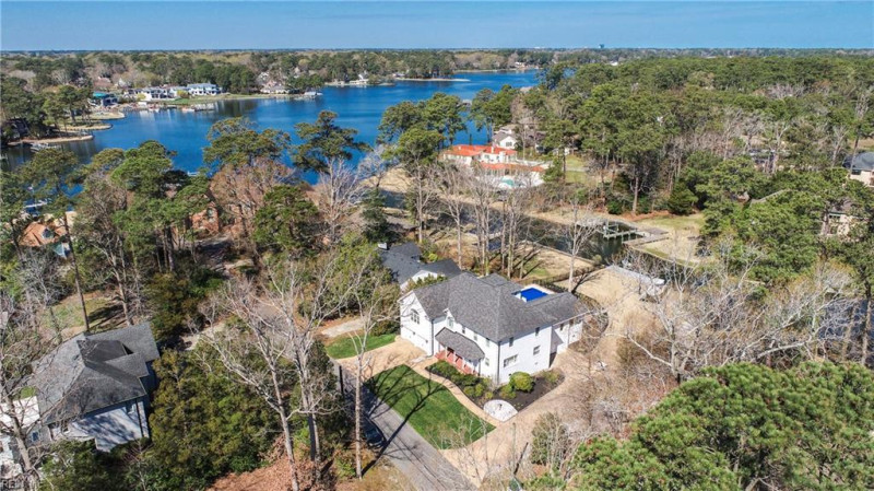 Photo 8 of 48 residential for sale in Virginia Beach virginia