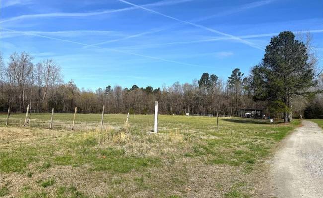 5.481 Centennial Road, Prince George County, VA 23842