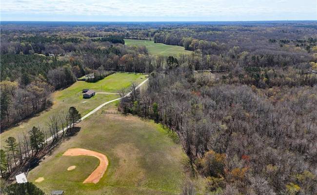 5.481 Centennial Road, Prince George County, VA 23842